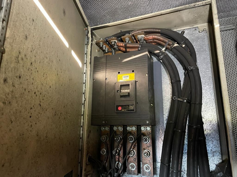 Generador industriale Cummins VTA 28 G3 Siemens 650 kVA generatorset in 20 ft container: foto 9