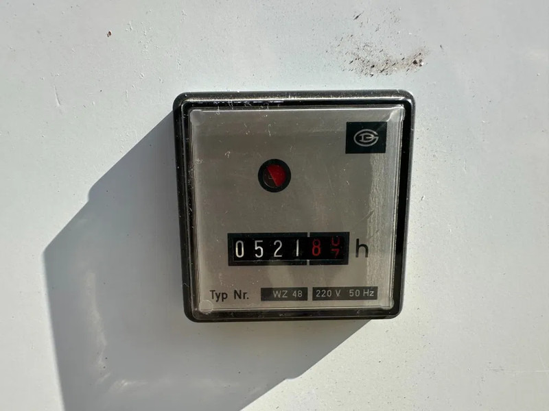 DAF 1160 AvK 105 kVA noodstroom generatorset 521 hours ! - Generador industriale: foto 5 DAF 1160 AvK 105 kVA noodstroom generatorset 521 hours ! - Generador industriale: foto 5