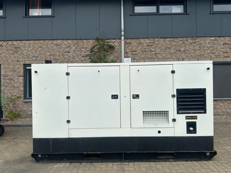 GESAN DVR 250 Volvo Stamford 275 kVA Silent Rental generatorset - Generador industriale: foto 1 GESAN DVR 250 Volvo Stamford 275 kVA Silent Rental generatorset - Generador industriale: foto 1