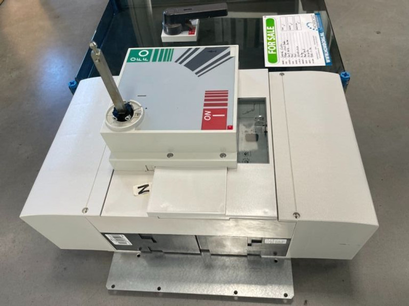 General Electric FK1600 Circuit breaker / hoofdschakelaar NEW! - Generador industriale: foto 3 General Electric FK1600 Circuit breaker / hoofdschakelaar NEW! - Generador industriale: foto 3