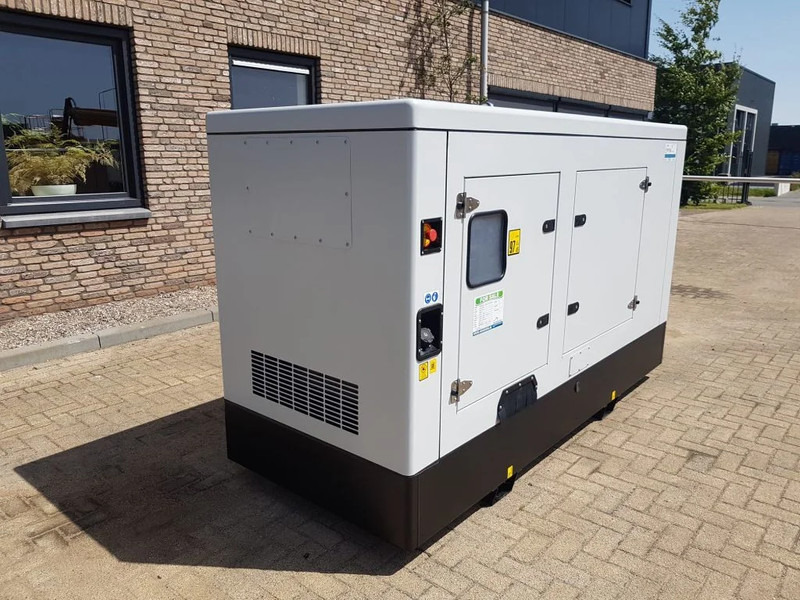 Himoinsa HFW60 Iveco Stamford 60 kVA Supersilent generatorset New ! - Generador industriale: foto 4 Himoinsa HFW60 Iveco Stamford 60 kVA Supersilent generatorset New ! - Generador industriale: foto 4
