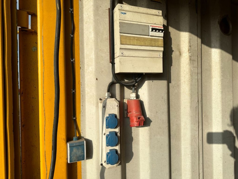 Himoinsa Lombardini LDW 1003 Mecc Alte Spa 9 kVA Supersilent generatorset in 8 ft container - Generador industriale: foto 3 Himoinsa Lombardini LDW 1003 Mecc Alte Spa 9 kVA Supersilent generatorset in 8 ft container - Generador industriale: foto 3