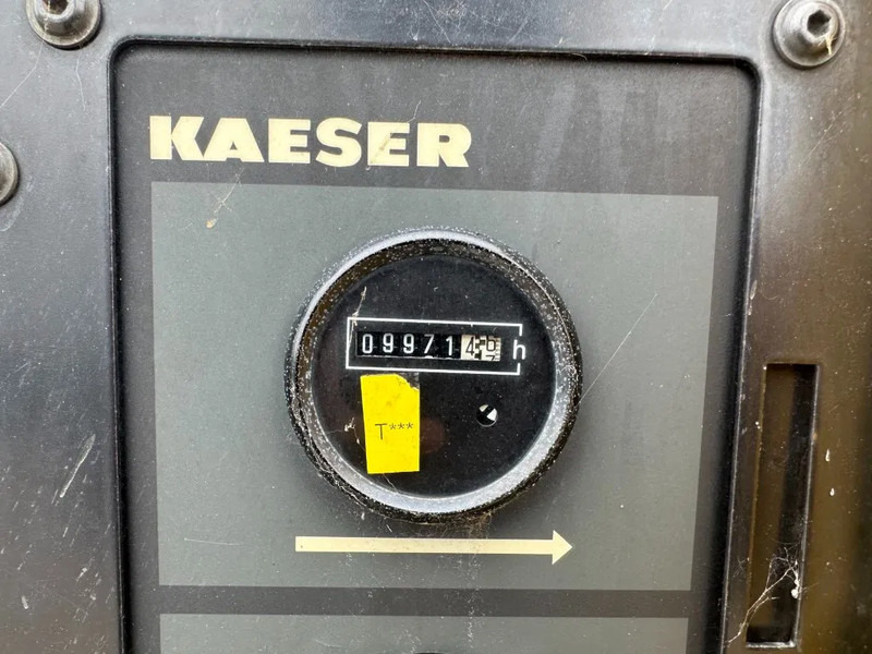Kaeser M122 Deutz 11.1 m3 / min 10 Bar 83 kW Mobiele Diesel Compressor - Compresor de aire: foto 5 Kaeser M122 Deutz 11.1 m3 / min 10 Bar 83 kW Mobiele Diesel Compressor - Compresor de aire: foto 5