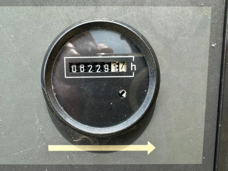 Kaeser M122 Deutz 11.1 m3 / min 7 Bar 83 kW Mobiele Diesel Compressor - Compresor de aire: foto 5 Kaeser M122 Deutz 11.1 m3 / min 7 Bar 83 kW Mobiele Diesel Compressor - Compresor de aire: foto 5
