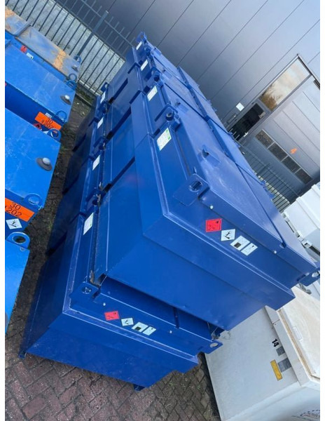 Tanque de almacenamiento Kiwa IBC Steenbergen 750 liter Dieseltank met handpomp: foto 7