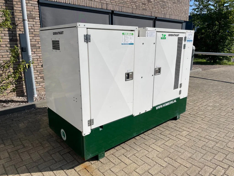 Lister Hybride powerpack 16 kVA + 1500Ah batterypack (NEW!!!) - Generador industriale: foto 2 Lister Hybride powerpack 16 kVA + 1500Ah batterypack (NEW!!!) - Generador industriale: foto 2