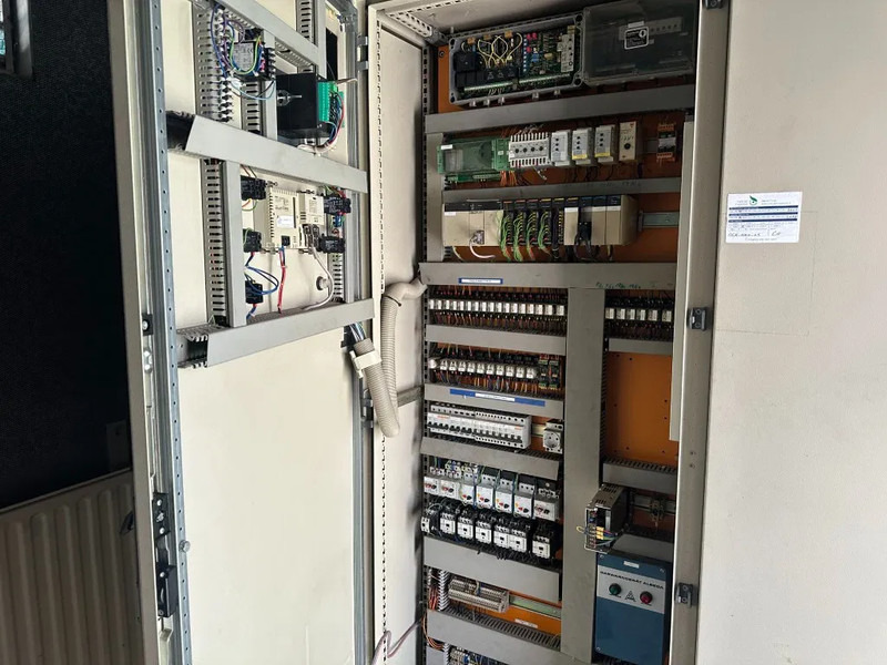 MAN Stamford 275 kVA Silent Gas generatorset in container - Generador industriale: foto 5 MAN Stamford 275 kVA Silent Gas generatorset in container - Generador industriale: foto 5