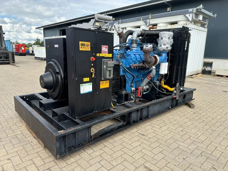 MTU 12V 2000 Stamford 810 kVA generatorset - Generador industriale: foto 2 MTU 12V 2000 Stamford 810 kVA generatorset - Generador industriale: foto 2