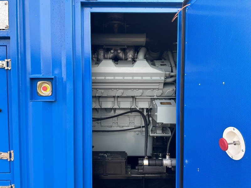 Generador industriale nuevo Mitsubishi S12H-PTA Leroy Somer 1100 kVA Supersilent generatorset in 20 ft container New !: foto 17