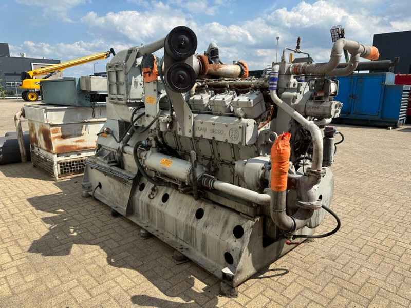 POYAUD Poyaud Unelec 630 kVA generatorset ex emergency - Generador industriale: foto 5 POYAUD Poyaud Unelec 630 kVA generatorset ex emergency - Generador industriale: foto 5