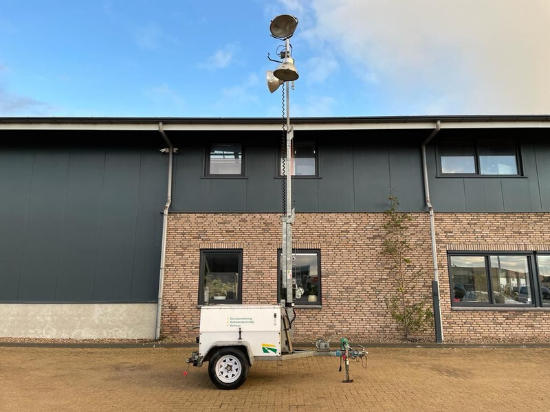 Perkins Mecc Alte Spa 5 kVA Mobiele Lichtmast Aggregaat Light Tower - Torre de iluminación: foto 2 Perkins Mecc Alte Spa 5 kVA Mobiele Lichtmast Aggregaat Light Tower - Torre de iluminación: foto 2