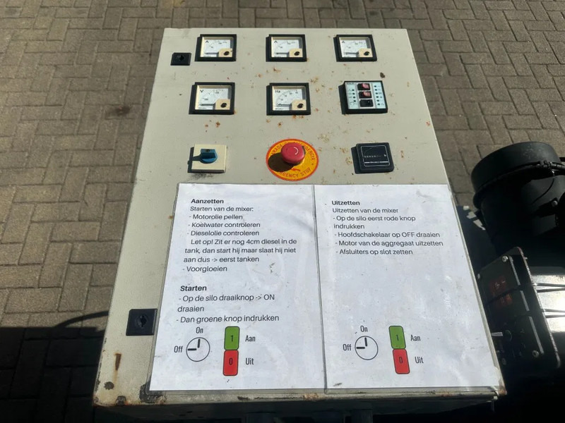 Perkins T4.236 Stamford 60 kVA generatorset 645 hours ! - Generador industriale: foto 4 Perkins T4.236 Stamford 60 kVA generatorset 645 hours ! - Generador industriale: foto 4