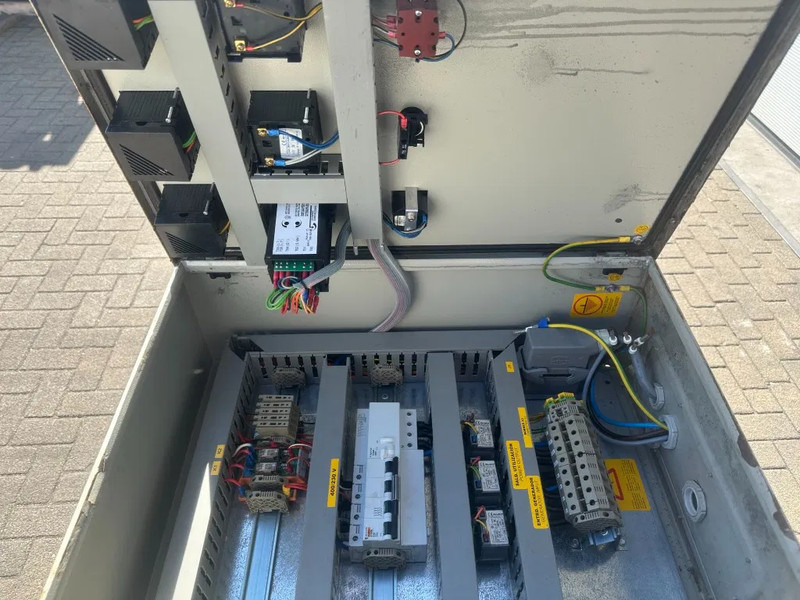 Generador industriale Perkins T4.236 Stamford 60 kVA generatorset 645 hours !: foto 12
