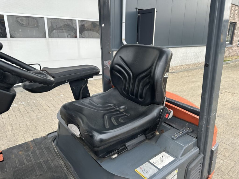 Toyota 7FBMF 18 Duplex Sideshift 1.8 ton Elektra Heftruck - Carretilla elevadora eléctrica: foto 5 Toyota 7FBMF 18 Duplex Sideshift 1.8 ton Elektra Heftruck - Carretilla elevadora eléctrica: foto 5