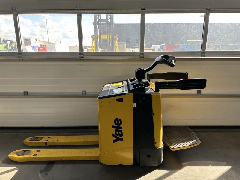 Yale MP 20 X FBW 2 ton Palletwagen Elektra Pallettruck Meerijder - Transpaleta: foto 4 Yale MP 20 X FBW 2 ton Palletwagen Elektra Pallettruck Meerijder - Transpaleta: foto 4