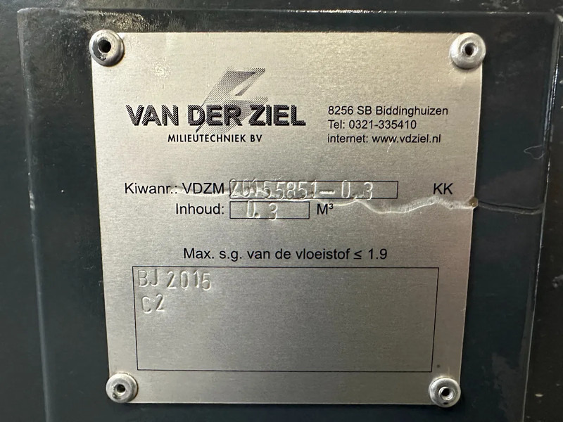 Dieseltank Van Der Ziel 300 liter Kiwa Dieseltank Milieutank 2015 - Contenedor marítimo: foto 3 Dieseltank Van Der Ziel 300 liter Kiwa Dieseltank Milieutank 2015 - Contenedor marítimo: foto 3