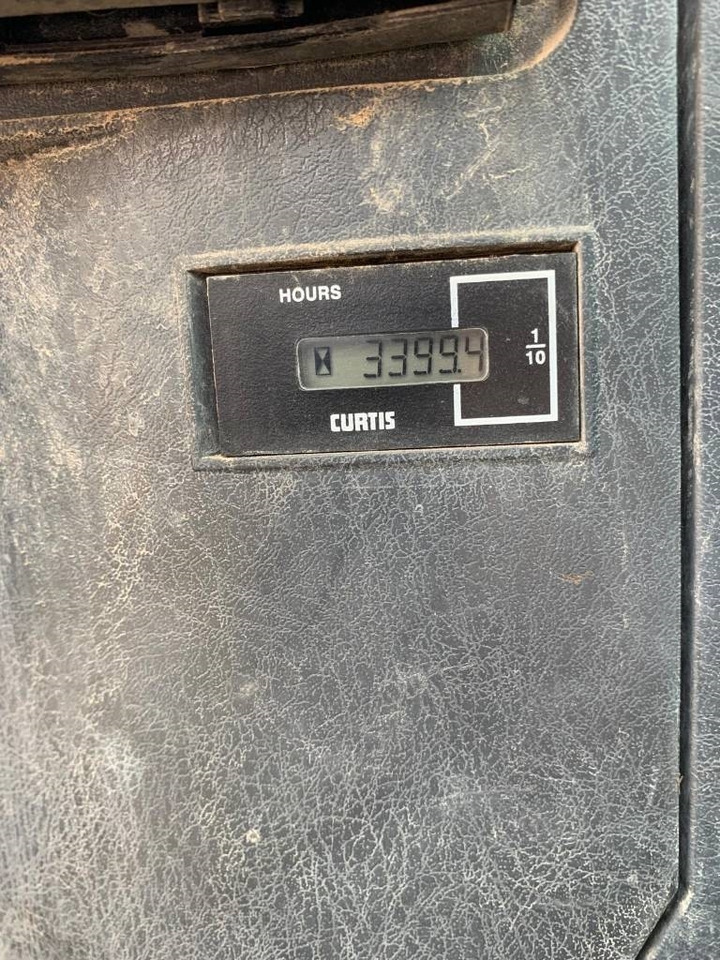 Hyundai Robex 80 CR-9A - Miniexcavadora: foto 3 Hyundai Robex 80 CR-9A - Miniexcavadora: foto 3