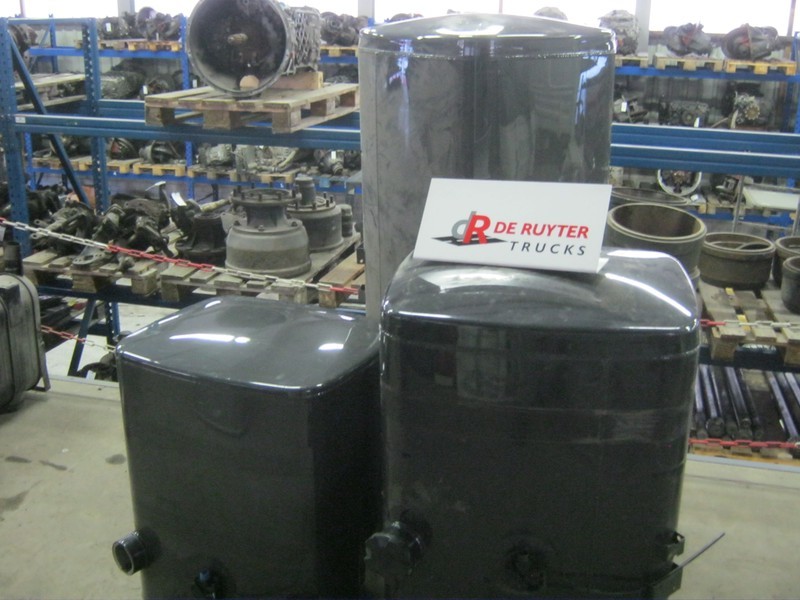 DAF Brandstoftanks voor CF en XF (staal) - Sistema de combustible: foto 3 DAF Brandstoftanks voor CF en XF (staal) - Sistema de combustible: foto 3