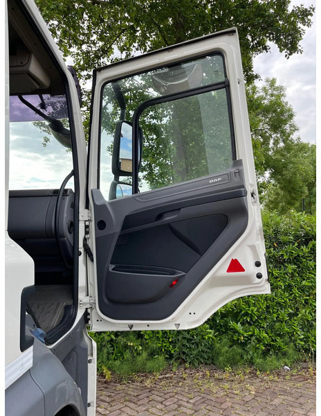 Camión chasis DAF CF 260 CF 260 FA CHASSIS CABINE EURO 6: foto 20