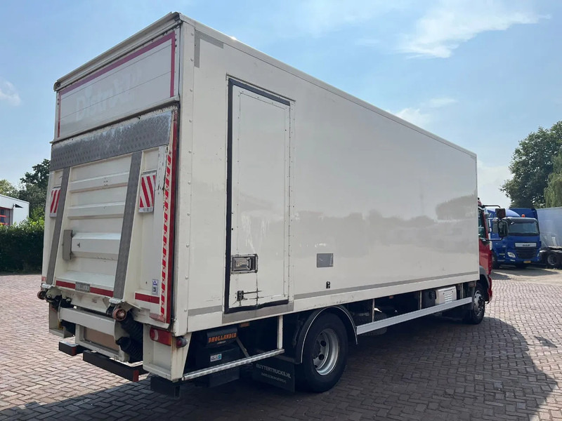DAF LF 210 FA 12 TN EURO 6 - Camión caja cerrada: foto 4 DAF LF 210 FA 12 TN EURO 6 - Camión caja cerrada: foto 4