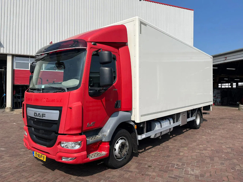 DAF LF 210 FA 12 TN EURO 6 - Camión caja cerrada: foto 1 DAF LF 210 FA 12 TN EURO 6 - Camión caja cerrada: foto 1