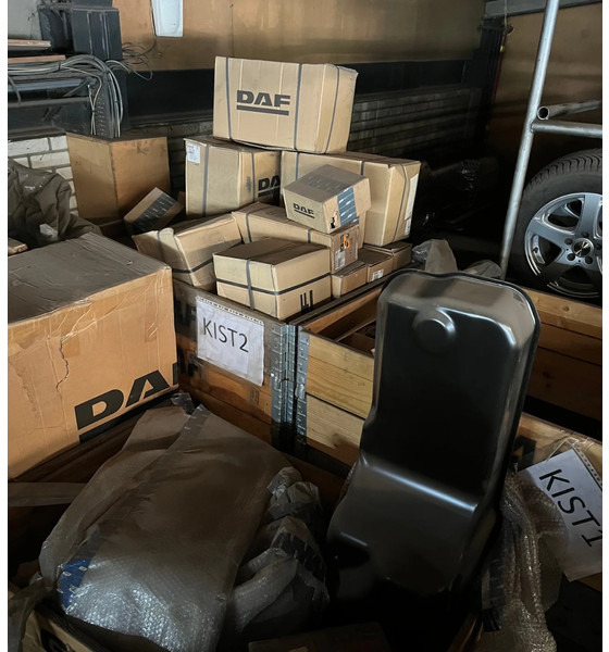 DAF diverse NOS oude voorraad nieuwe delen - Junta de motor para Camión: foto 1 DAF diverse NOS oude voorraad nieuwe delen - Junta de motor para Camión: foto 1
