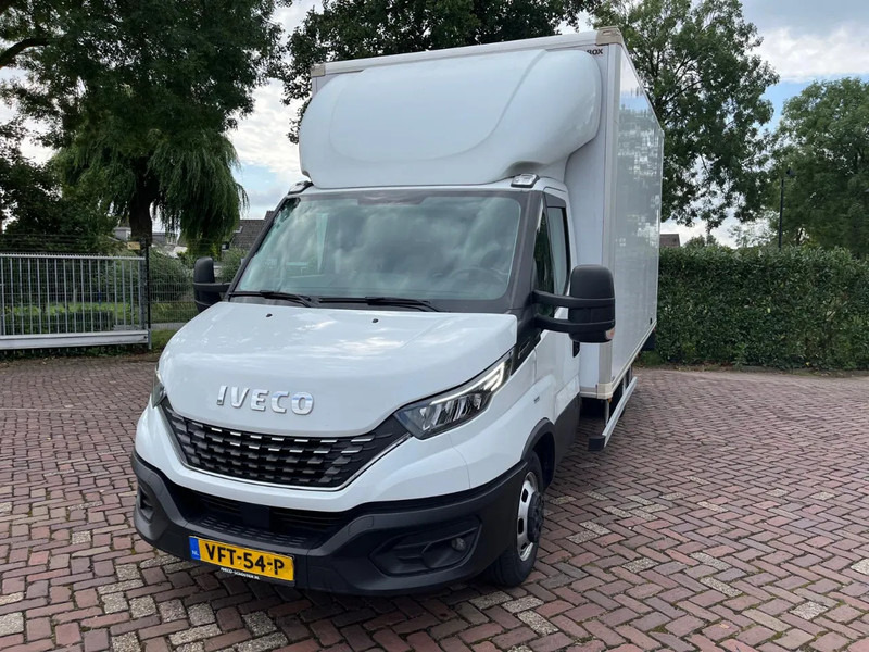 Iveco Daily 35C16 Achterdeuren (15 diverse modellen op voorraad) - Furgoneta caja cerrada, Furgoneta combi: foto 2 Iveco Daily 35C16 Achterdeuren (15 diverse modellen op voorraad) - Furgoneta caja cerrada, Furgoneta combi: foto 2