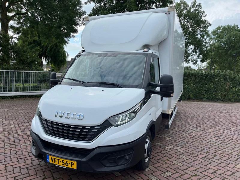 Iveco Daily 35C16 Achterdeuren nieuwe motor +distributieriem bij 253480 KM op 02-05-2024 - Furgoneta caja cerrada, Furgoneta combi: foto 2 Iveco Daily 35C16 Achterdeuren nieuwe motor +distributieriem bij 253480 KM op 02-05-2024 - Furgoneta caja cerrada, Furgoneta combi: foto 2