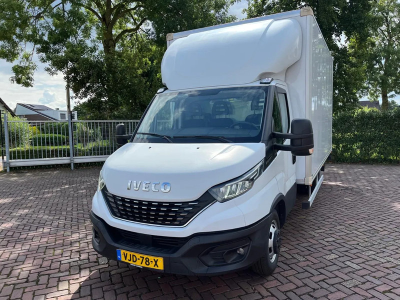 Iveco Daily 35C16 Laadklep (15 diverse modellen op voorraad) - Furgoneta caja cerrada, Furgoneta combi: foto 2 Iveco Daily 35C16 Laadklep (15 diverse modellen op voorraad) - Furgoneta caja cerrada, Furgoneta combi: foto 2