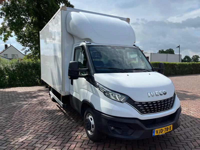 Iveco Daily 35C16 Laadklep (15 diverse modellen op voorraad) - Furgoneta caja cerrada, Furgoneta combi: foto 4 Iveco Daily 35C16 Laadklep (15 diverse modellen op voorraad) - Furgoneta caja cerrada, Furgoneta combi: foto 4