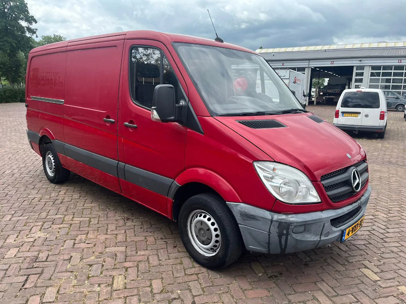 Mercedes-Benz Sprinter 313 L2H1 - Furgón: foto 1 Mercedes-Benz Sprinter 313 L2H1 - Furgón: foto 1