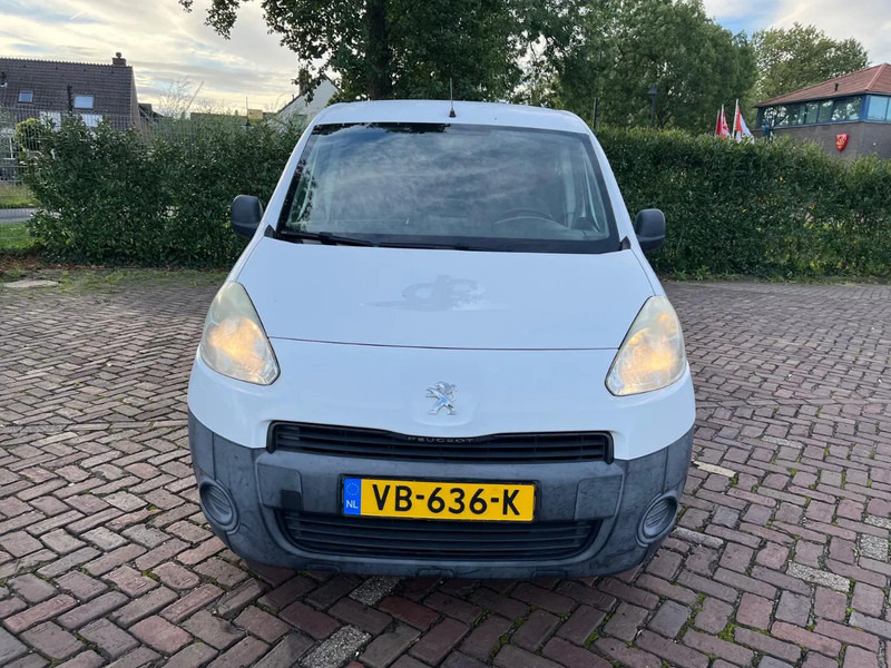 Peugeot Partner 120 1.6 HDI (motorstoring. Maximale snelheid 70 km per uur) - Furgoneta pequeña: foto 3 Peugeot Partner 120 1.6 HDI (motorstoring. Maximale snelheid 70 km per uur) - Furgoneta pequeña: foto 3
