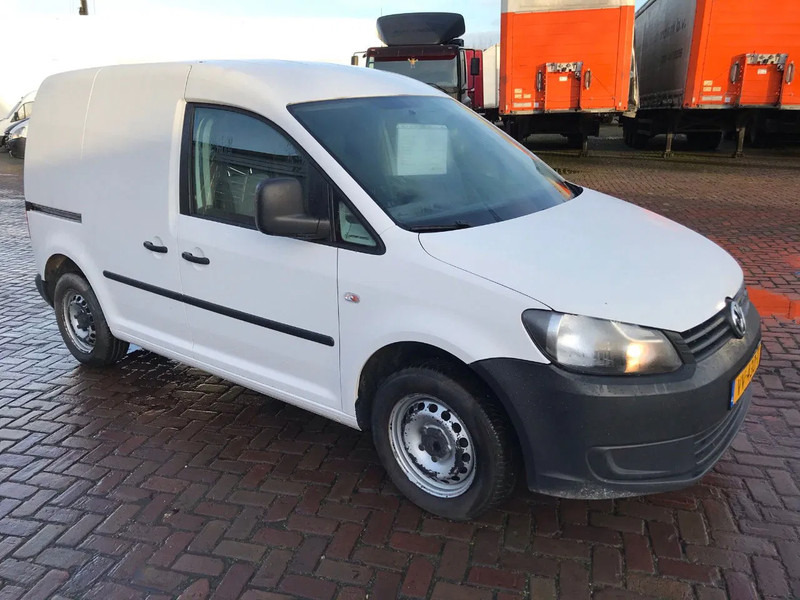 Volkswagen Caddy 1.6 - Furgón: foto 3 Volkswagen Caddy 1.6 - Furgón: foto 3