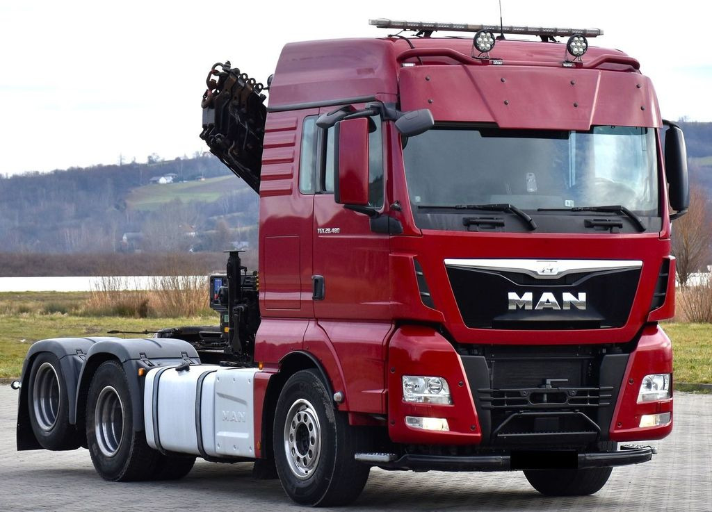 MAN TGX 28.480 Sattelzugmaschine + HMF 2120 K5/FUNK - Cabeza tractora: foto 3 MAN TGX 28.480 Sattelzugmaschine + HMF 2120 K5/FUNK - Cabeza tractora: foto 3