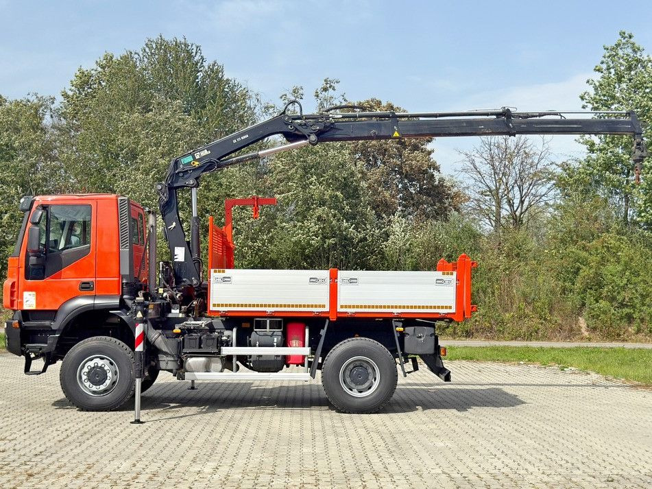 Iveco TRAKKER 190T36 * HIAB 111 ES-2 HIDUO * 4x4 * TOP - Camión grúa: foto 5 Iveco TRAKKER 190T36 * HIAB 111 ES-2 HIDUO * 4x4 * TOP - Camión grúa: foto 5
