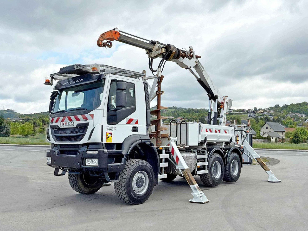 Iveco TRAKKER 360 * RUSA TA 65.33 + FUNK * 6x6 - Camión grúa: foto 2 Iveco TRAKKER 360 * RUSA TA 65.33 + FUNK * 6x6 - Camión grúa: foto 2