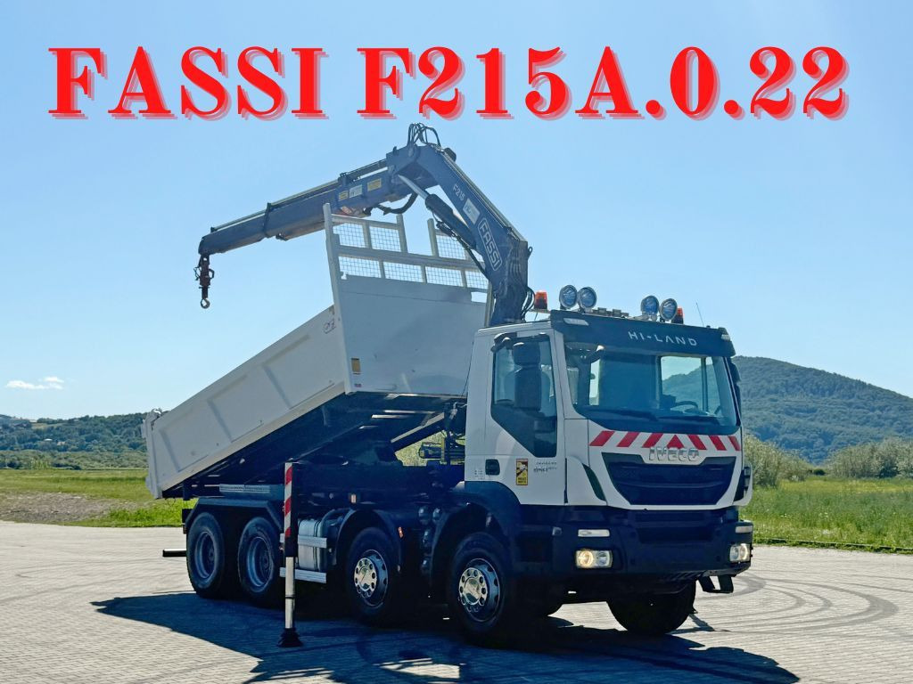 Iveco TRAKKER 450 * FASSI F215A.0.22 + FUNK / 8x4 *TOP - Camión volquete, Camión grúa: foto 1 Iveco TRAKKER 450 * FASSI F215A.0.22 + FUNK / 8x4 *TOP - Camión volquete, Camión grúa: foto 1