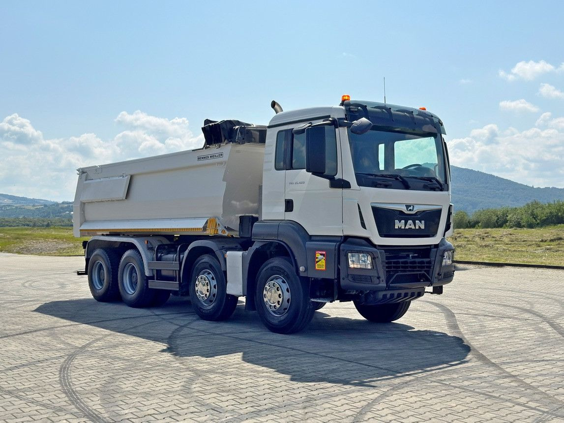 MAN TGS 35.420 KIPPER * 8x4 * TOPZUSTAND - Camión volquete: foto 2 MAN TGS 35.420 KIPPER * 8x4 * TOPZUSTAND - Camión volquete: foto 2