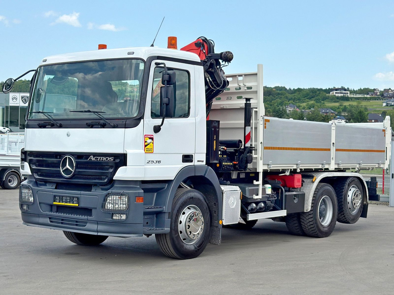 Mercedes-Benz ACTROS 2536* KIPPER 5,30m * PK 15500 + FUNK* TOP - Camión grúa: foto 4 Mercedes-Benz ACTROS 2536* KIPPER 5,30m * PK 15500 + FUNK* TOP - Camión grúa: foto 4