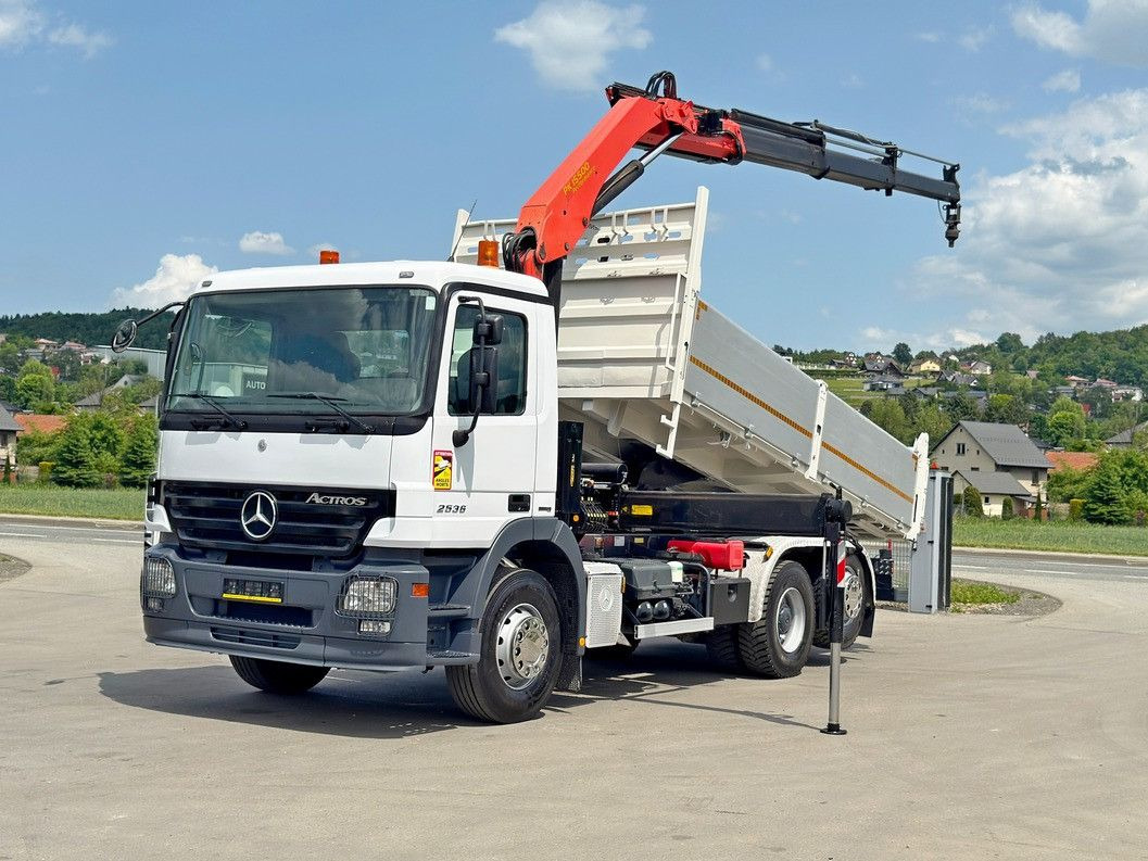 Mercedes-Benz ACTROS 2536* KIPPER 5,30m * PK 15500 + FUNK* TOP - Camión grúa: foto 2 Mercedes-Benz ACTROS 2536* KIPPER 5,30m * PK 15500 + FUNK* TOP - Camión grúa: foto 2