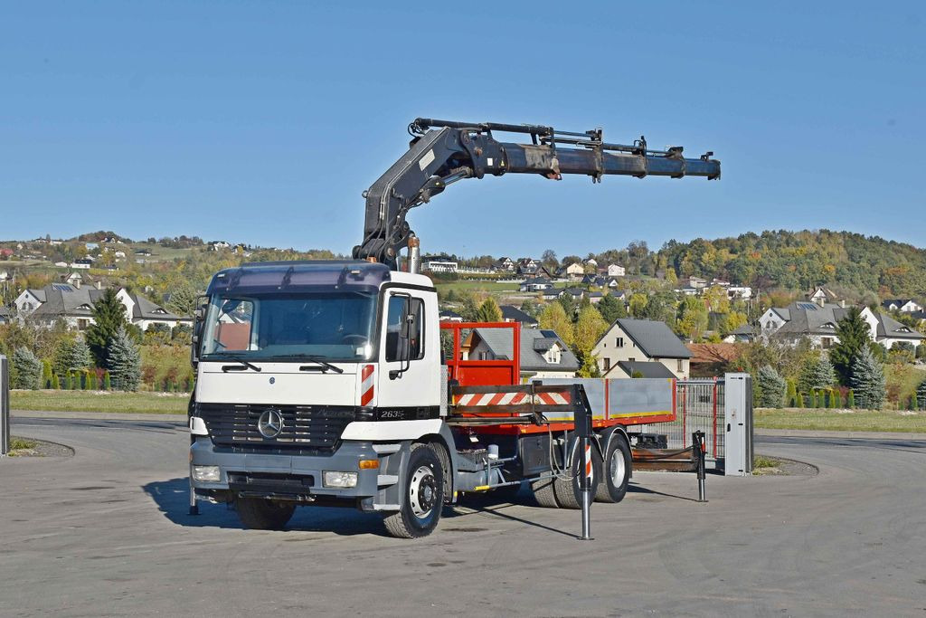 Mercedes-Benz ACTROS 2635 Pritsche 6,40m + HIAB 400 E-5 + FUNK - Camión grúa: foto 2 Mercedes-Benz ACTROS 2635 Pritsche 6,40m + HIAB 400 E-5 + FUNK - Camión grúa: foto 2