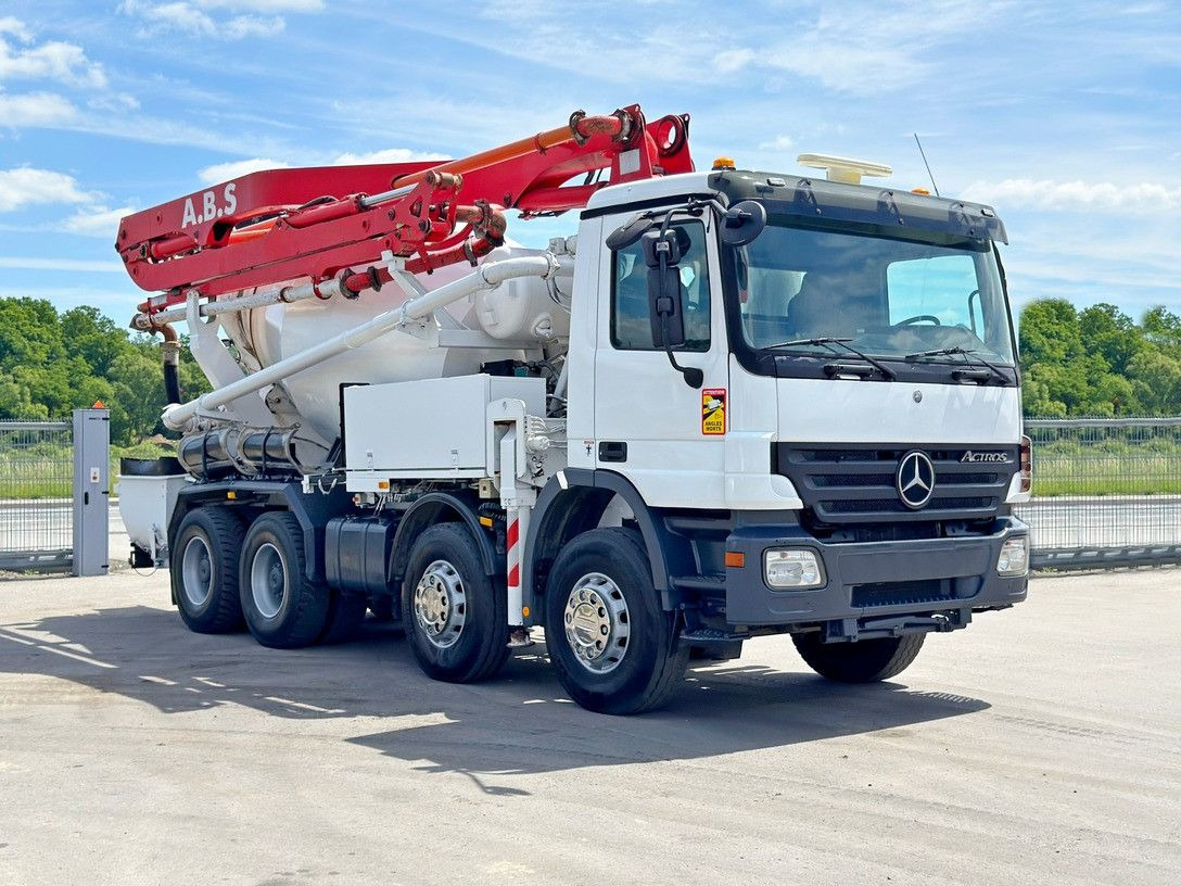 Mercedes-Benz ACTROS 3241* Betonpumpe 21m *8x4 * Top Zustand Mercedes-Benz ACTROS 3241* Betonpumpe 21m *8x4 * Top Zustand - Camión bomba de hormigón: foto 1 Mercedes-Benz ACTROS 3241* Betonpumpe 21m *8x4 * Top Zustand Mercedes-Benz ACTROS 3241* Betonpumpe 21m *8x4 * Top Zustand - Camión bomba de hormigón: foto 1