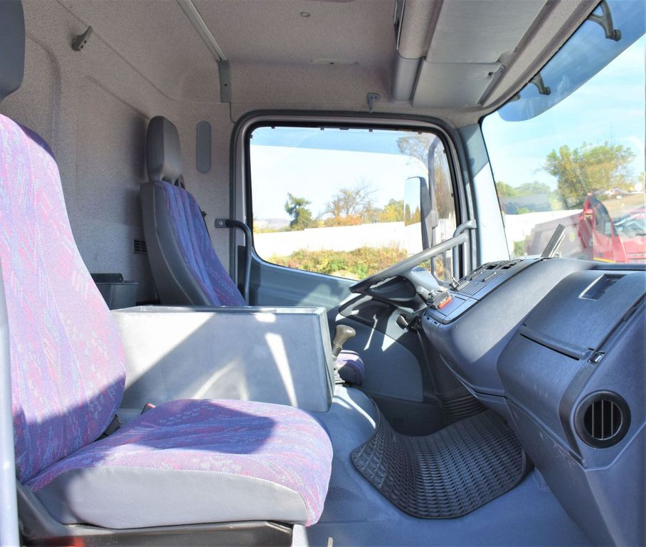 Camión grúa, Camión volquete Mercedes-Benz ATEGO 823 Kipper 4,90m* PM 5024 P* TOPZUSTAND: foto 11