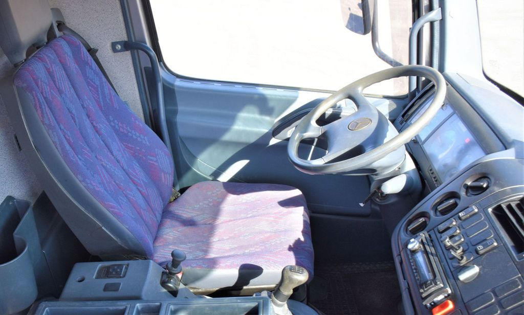 Camión grúa, Camión volquete Mercedes-Benz ATEGO 823 Kipper 4,90m* PM 5024 P* TOPZUSTAND: foto 12