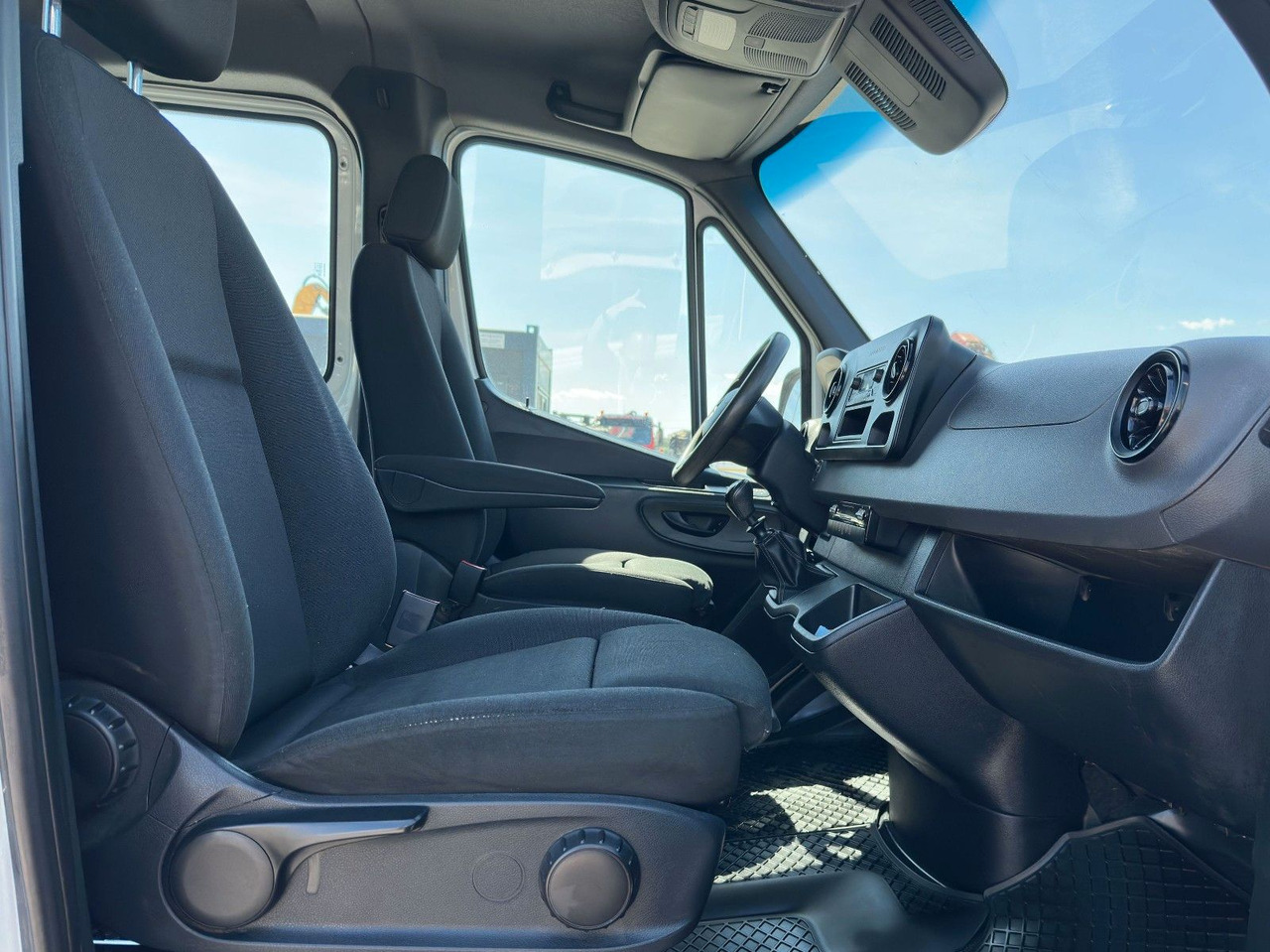 Furgoneta basculante Mercedes-Benz Sprinter 514 CDI Kipper 2,75 m * Doppel Kabine!: foto 11