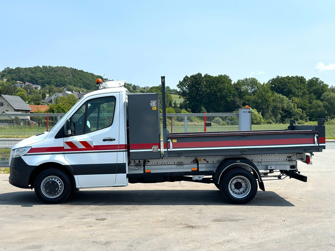 Mercedes-Benz Sprinter 516 CDI Kipper 3,00 m Perfect condition - Furgoneta basculante: foto 5 Mercedes-Benz Sprinter 516 CDI Kipper 3,00 m Perfect condition - Furgoneta basculante: foto 5