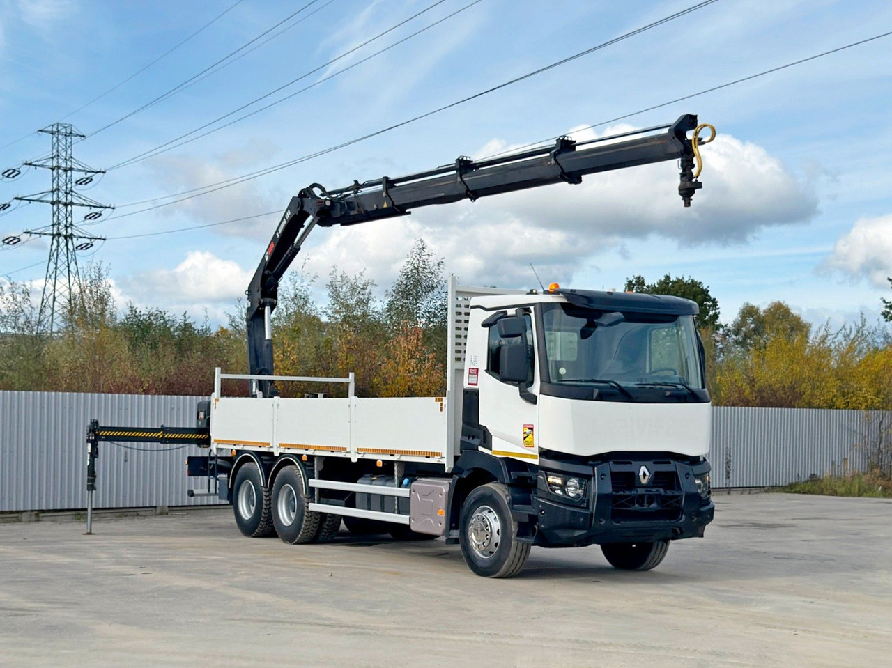 Renault C 380* HIAB X-HIDUO 188 B-3/FUNK*6x4 - Camión grúa: foto 2 Renault C 380* HIAB X-HIDUO 188 B-3/FUNK*6x4 - Camión grúa: foto 2