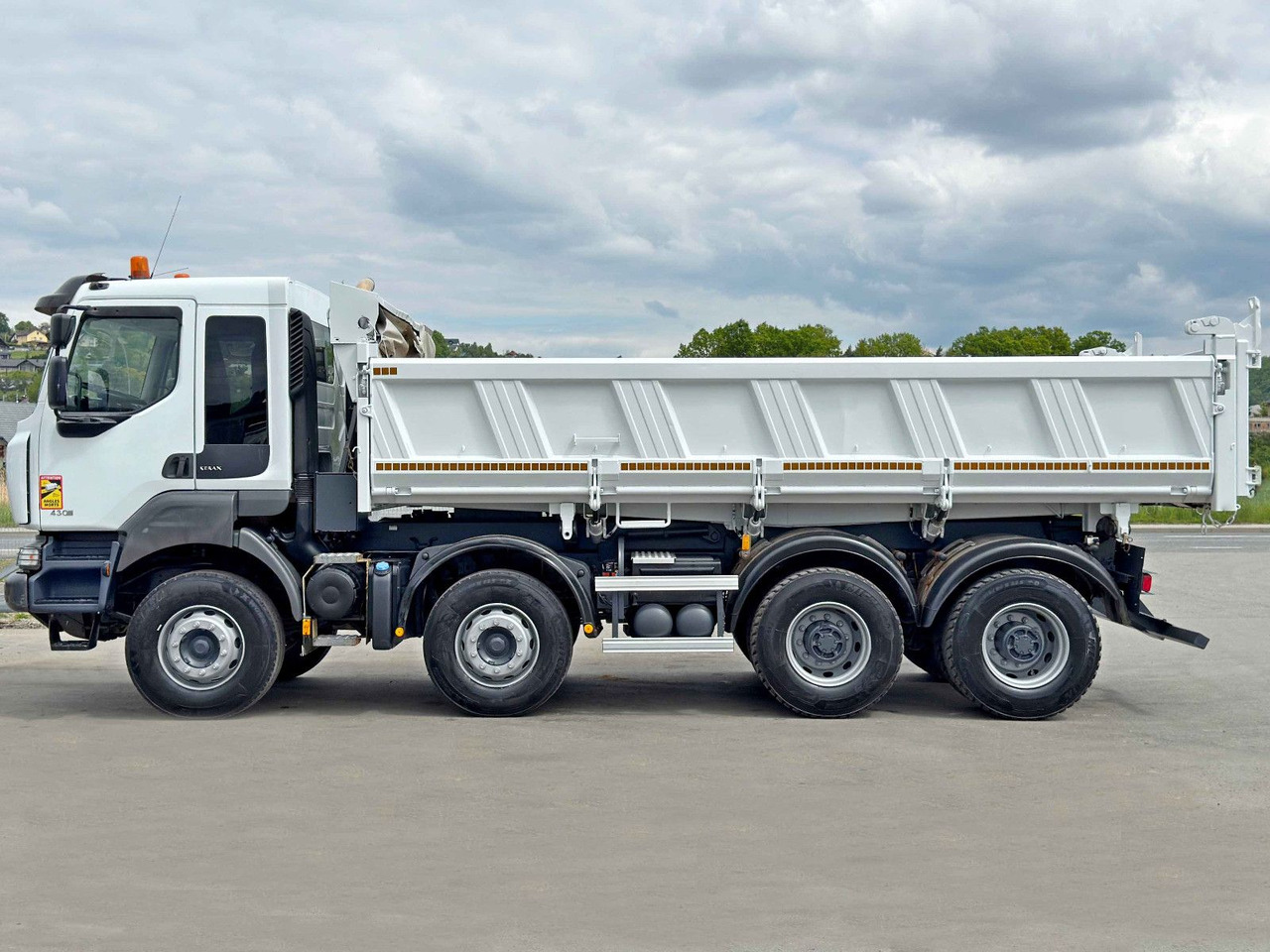 Renault KERAX 430 DXI * KIPPER 6,00 m / 8x4 * TOP - Camión volquete, Camión grúa: foto 5 Renault KERAX 430 DXI * KIPPER 6,00 m / 8x4 * TOP - Camión volquete, Camión grúa: foto 5