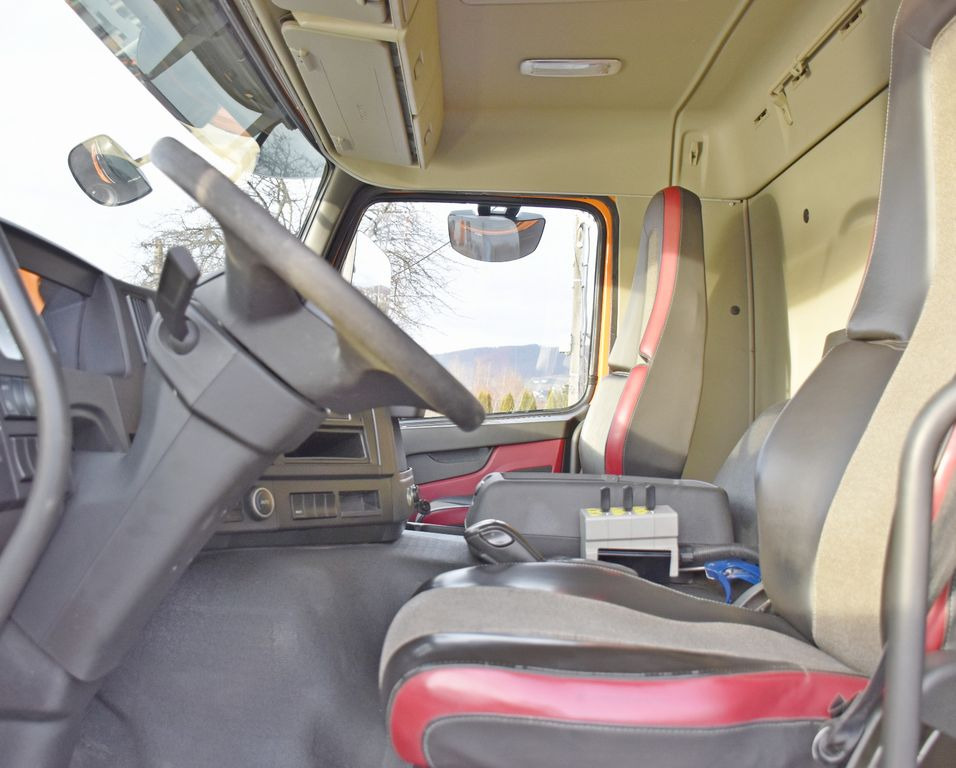 Camión volquete Volvo FMX 460 Kipper * TOPZUSTAND / 8x4 !: foto 9