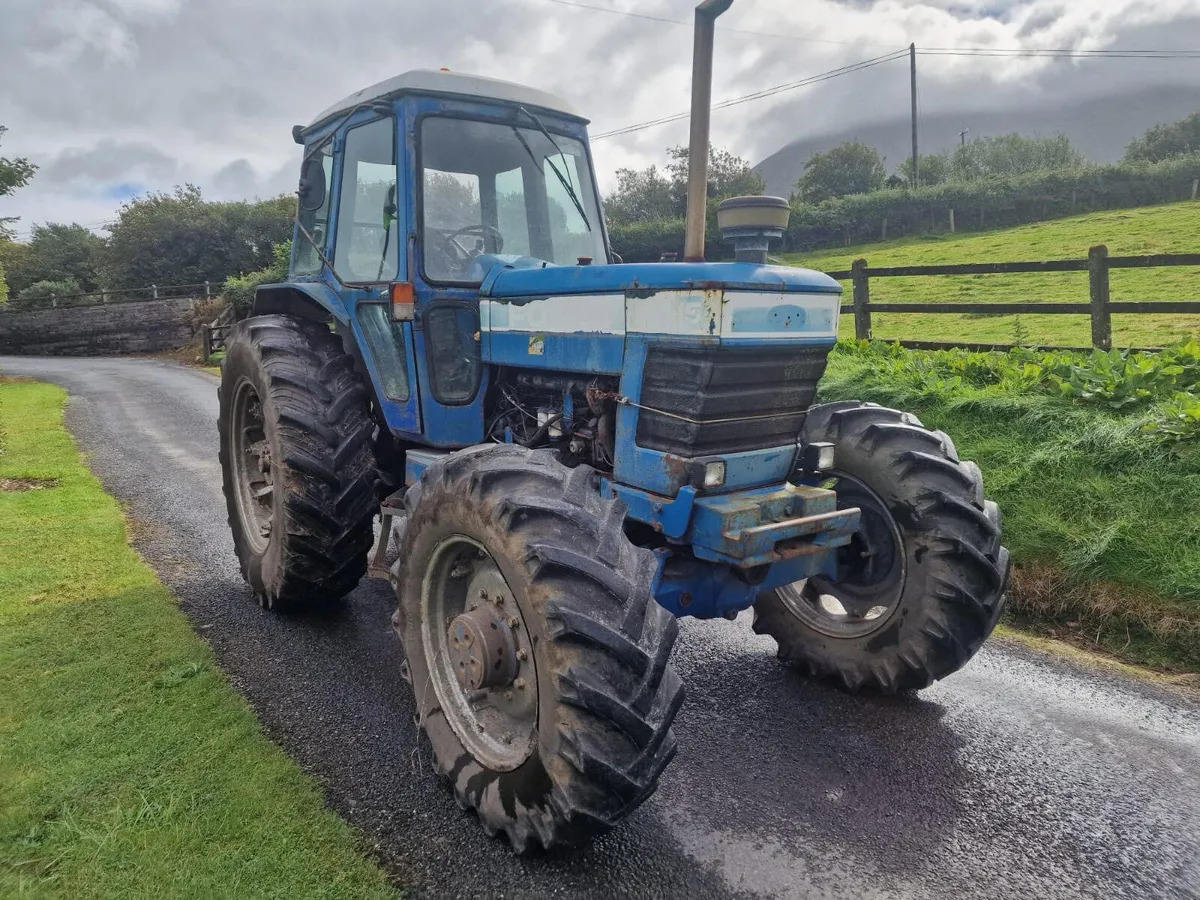 Ford TW15 - Tractor: foto 1 Ford TW15 - Tractor: foto 1